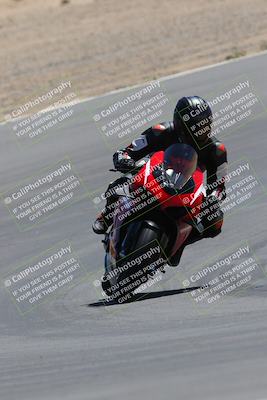 media/Apr-09-2023-SoCal Trackdays (Sun) [[333f347954]]/Turn 10 (115pm)/